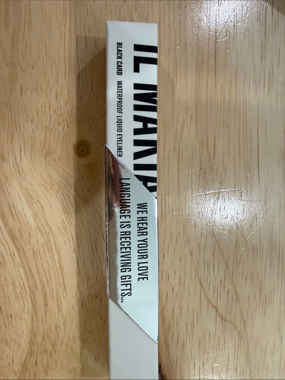IL MAKIAGE White and Silver Waterproof Liquid Eyeliner
